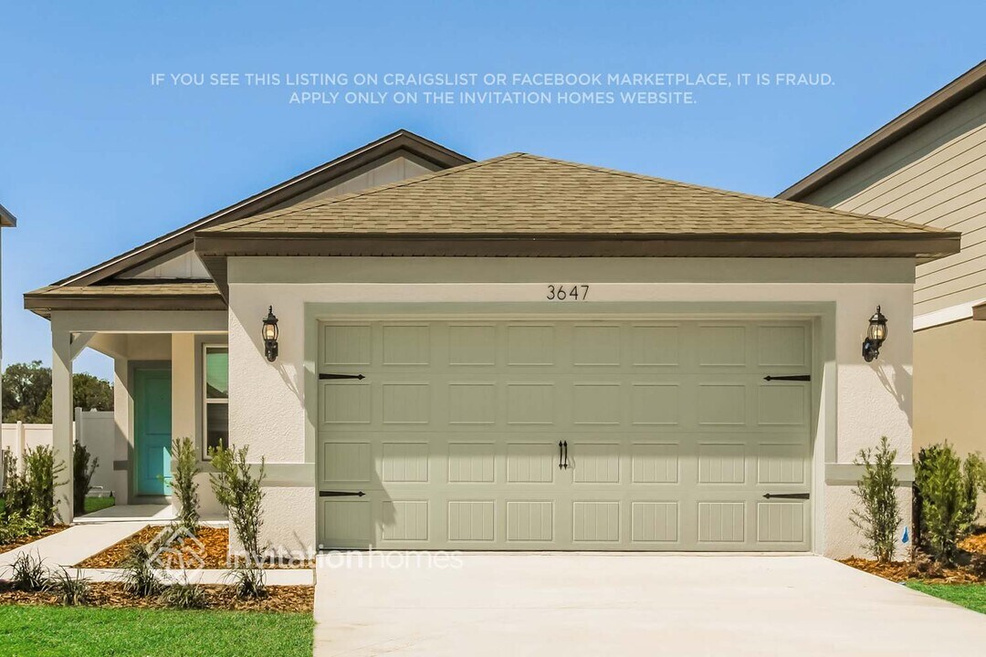 3647 Hornbeam Rd, Unit 0206 in Spring Hill, FL - Building Photo