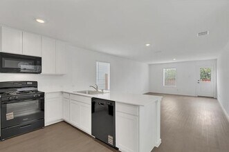 4008 Belmont Dr in Aubrey, TX - Building Photo - Building Photo