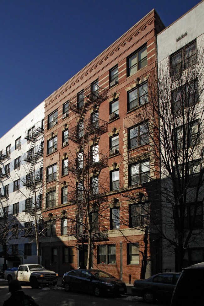 104 Sullivan St in New York, NY - Foto de edificio - Building Photo