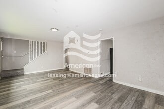 1346 Beverly Rd in McKeesport, PA - Building Photo - Building Photo