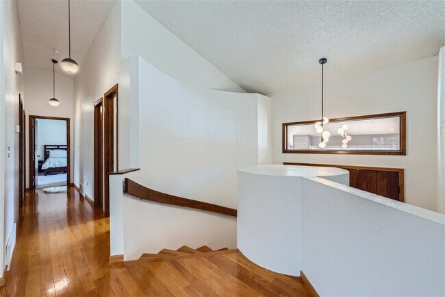 1030 Popes Valley Dr in Colorado Springs, CO - Building Photo - Building Photo