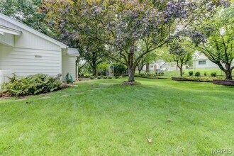 1853 Burlewood Dr in St. Louis, MO - Building Photo - Building Photo