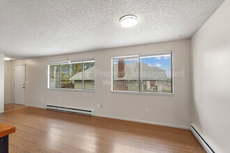 911 E Bridgeport Ave in Spokane, WA - Building Photo - Building Photo