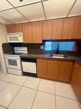 8760 SW 133rd Avenue Rd in Miami, FL - Building Photo - Building Photo