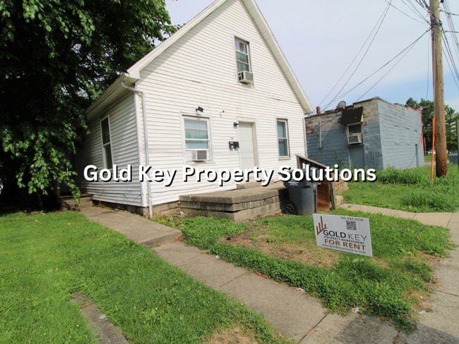 property at 1309 Pearl St