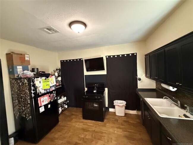 901 A St SE in Ardmore, OK - Building Photo - Building Photo