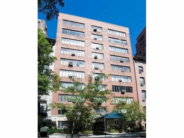 117 E 37th St-Unit -7F in New York, NY - Building Photo