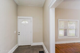 3630 River Park Dr in Louisville, KY - Building Photo - Building Photo