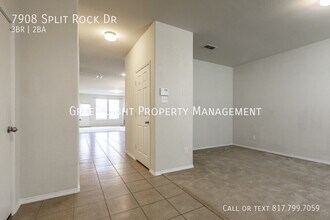 7908 Split Rock Dr in Fort Worth, TX - Building Photo - Building Photo