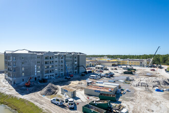 Legacy Pointe Independent Living in Oviedo, FL - Building Photo - Building Photo