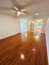8745 SW 92nd Pl in Ocala, FL - Foto de edificio - Building Photo