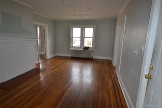 181 Forrest Ave in Roosevelt, NY - Building Photo - Building Photo