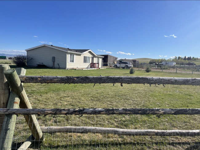 property at 125 Sandy Ln