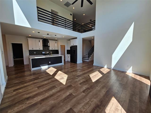 property at 2374 Southwood Dr