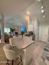 324 Ballston Ave in Saratoga Springs, NY - Building Photo - Building Photo