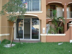 6630 NW 114th Ave in Doral, FL - Building Photo - Building Photo