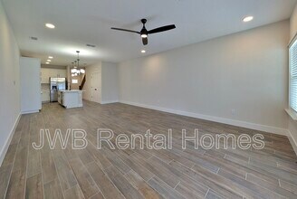 314 12th Ave N in Jacksonville Beach, FL - Building Photo - Building Photo