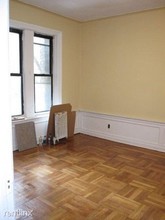 387 Ocean Parkway in Brooklyn, NY - Building Photo - Interior Photo