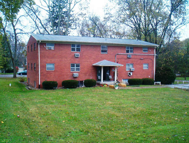 33 Church St in Indianapolis, IN - Foto de edificio - Building Photo