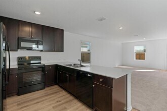 444 Marty Allen Lp in Jarrell, TX - Building Photo - Building Photo