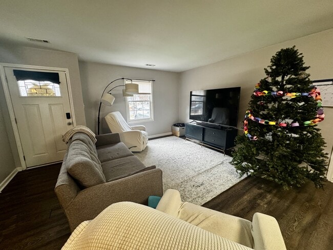 610 Winchester Rd in Jacksonville, NC - Building Photo - Building Photo