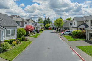 Lakeside at Cypress Cove Apartments