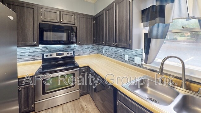 533 Culpepper Ct in Winston-Salem, NC - Building Photo - Building Photo