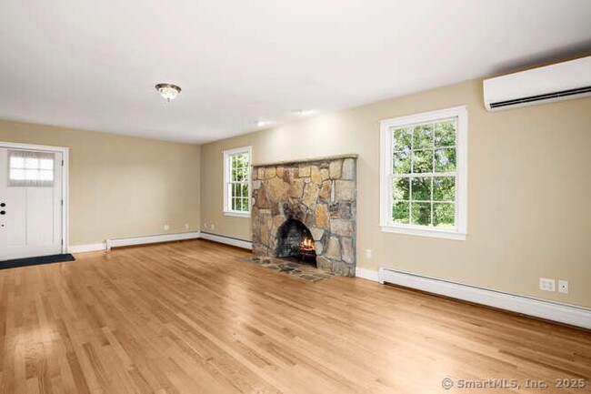 95 Park Lane Rd in New Milford, CT - Building Photo - Building Photo