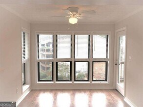 606 Park Ridge Cir in Marietta, GA - Building Photo - Building Photo