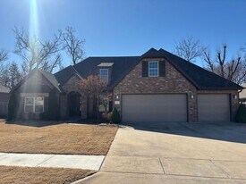 1919 Sicily Ave, Unit D4-SpaceD in Lowell, AR - Building Photo