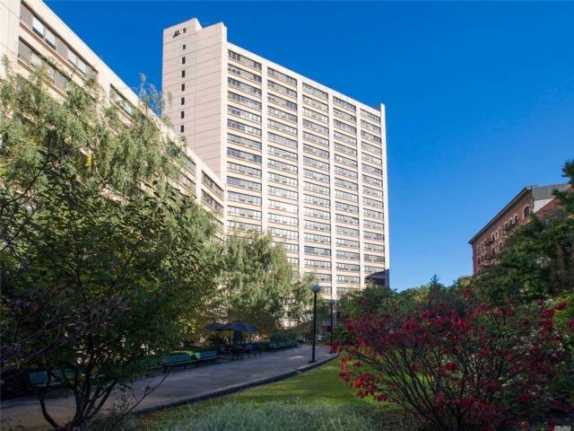 300 W 110th St-Unit -3K in New York, NY - Foto de edificio