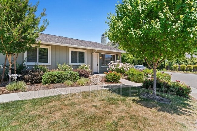 property at 2899 Fountainhead Dr