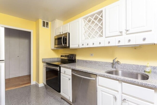 property at 5455 N Sheridan Rd