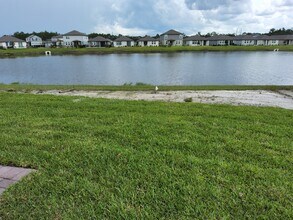 165 Links Ter Blvd in Daytona Beach, FL - Building Photo - Building Photo