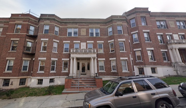 11 Scottfield Rd, Unit 5