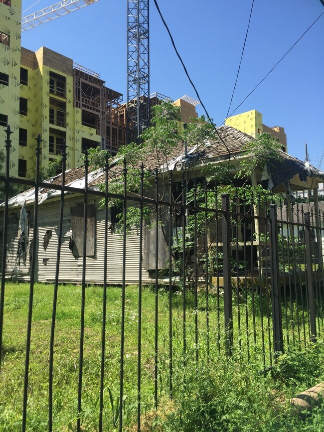 1501 Victor St in Houston, TX - Building Photo - Building Photo