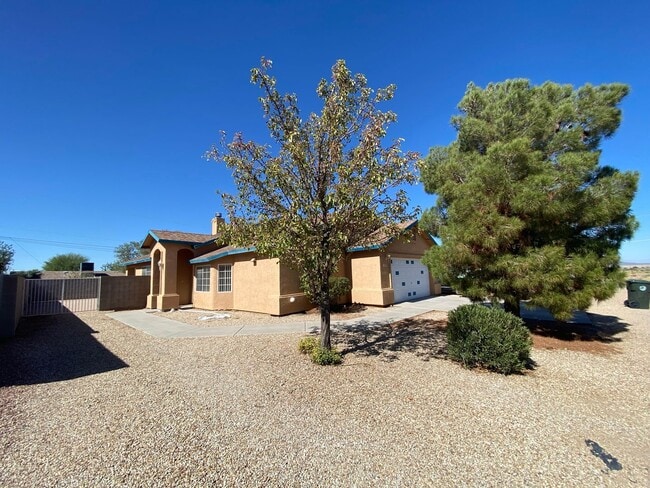 2855 N Central St in Kingman, AZ - Building Photo - Building Photo