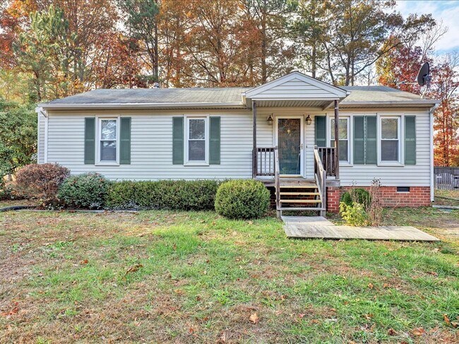property at 3906 Bayreuth Ln
