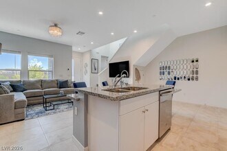 4307 Vantage Ridge in Las Vegas, NV - Building Photo - Building Photo