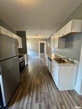 627 N Division St in Davenport, IA - Building Photo - Building Photo