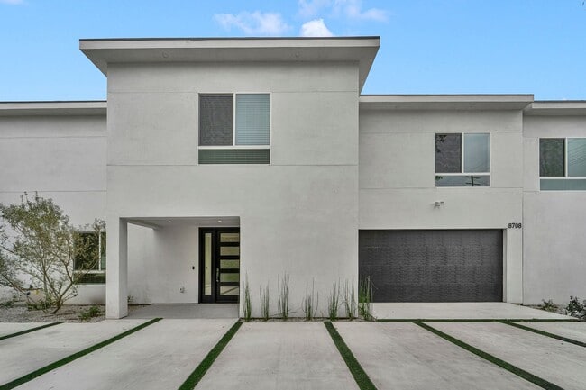 property at 8702 N Silver Wy