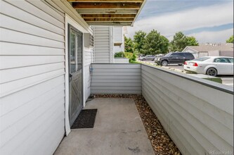 10150 E Virginia Ave in Denver, CO - Foto de edificio - Building Photo