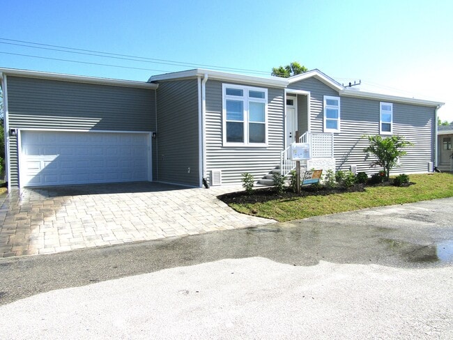 property at 1 Palo Ct