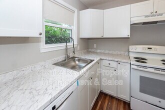 854 Colony Dr in Charleston, SC - Building Photo - Building Photo