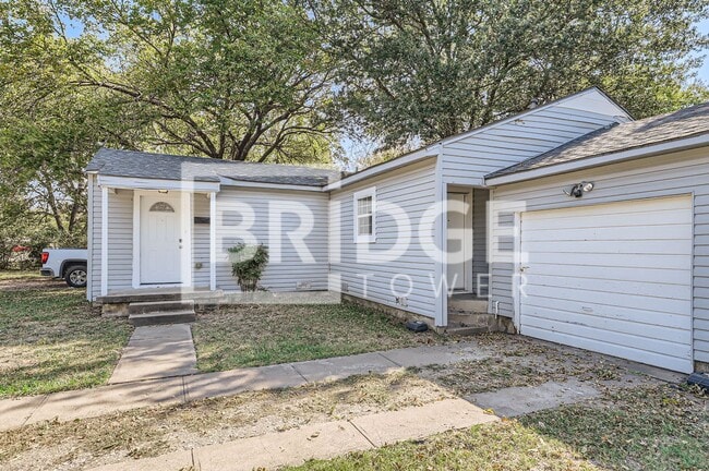 property at 224 E Boyd St