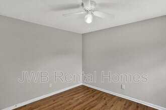 8386 Windypine Ln in Jacksonville, FL - Building Photo - Building Photo