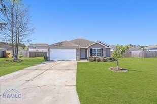 29 Crossgate Way in Guyton, GA - Building Photo