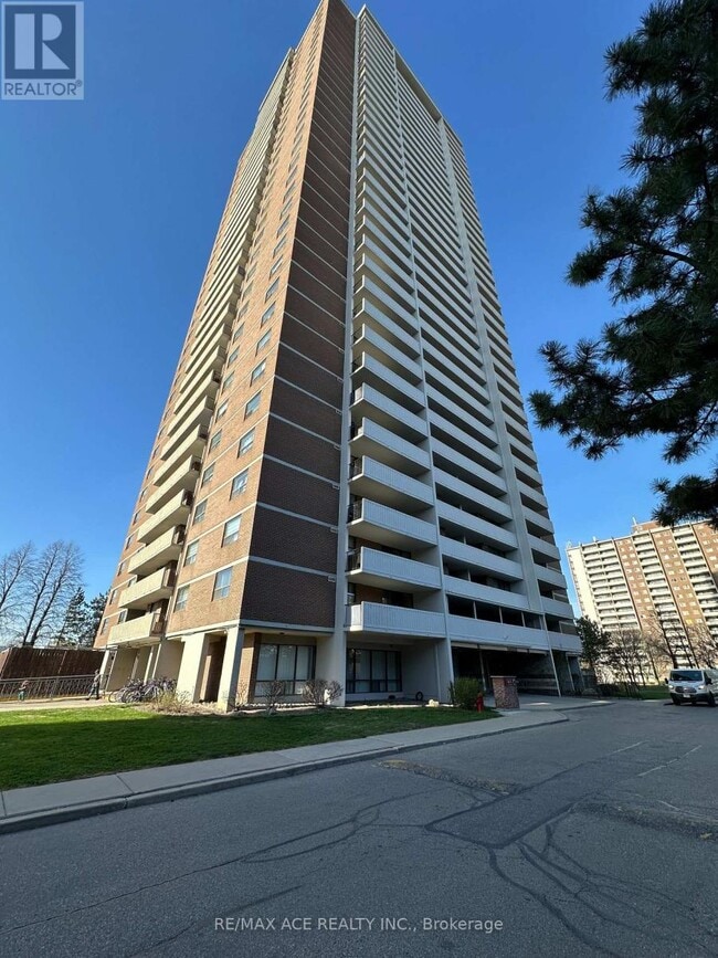 10-1510 Tangreen Ct in Toronto, ON - Building Photo - Building Photo