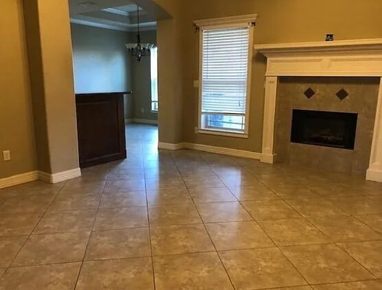 118 S 9th St in Nederland, TX - Building Photo - Building Photo