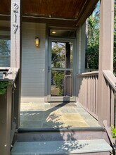 217 37th Ave N in Nashville, TN - Building Photo - Building Photo